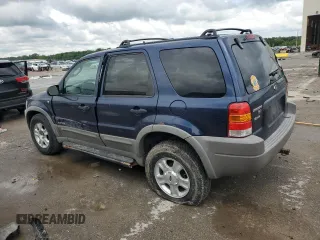 2002 Ford Escape XLT Choice with VIN 1FMYU04192KD87001, listed as a Copart auction lot 57860475 with 195,323 mi miles and Salvage title. Bid and sale history available at DreamBid. Image 2.