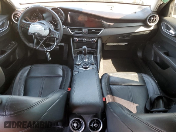2017 Alfa Romeo Giulia with VIN ZARFAEBN4H7551988, listed as a Copart auction lot 49551225 with 36,343 mi miles and Salvage Title. Bid and sale history available at carsss.com. Image 8.