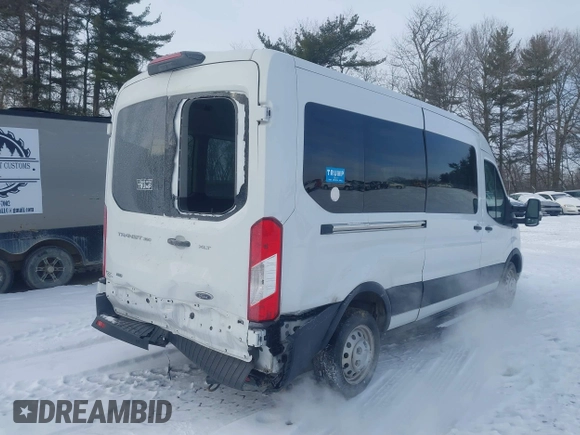 2022 Ford Transit Passenger XL with VIN 1FBAX9C87NKA80161, listed as a IAAI auction lot 41389325 with 128,868 mi miles and . Bid and sale history available at DreamBid. Image 4.