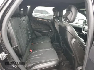2019 Lincoln MKC Reserve with VIN 5LMTJ3DH4KUL02746, listed as a Copart auction lot 77740684 with 28,947 mi miles and Clean Title. Bid and sale history available at DreamBid. Image 10.