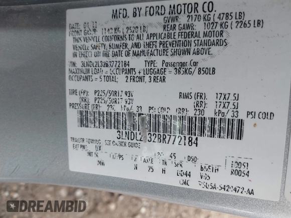 2011 Lincoln MKZ Hybrid with VIN 3LNDL2L32BR772184, listed as a IAAI auction lot 41925013 with 242,713 mi miles. Bid and sale history available at carsss.com. Image 9.