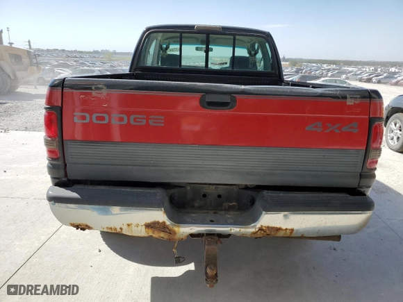 1996 Dodge Ram 1500 with VIN 3B7HF13Y8TG121531, listed as a Copart auction lot 72366134 with 220,797 mi miles and Salvage Title. Bid and sale history available at carsss.com. Image 6.