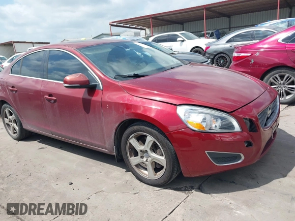 2013 Volvo S60 T5 Premier with VIN YV1612FS7D2210322, listed as a IAAI auction lot 42506708 with 268,266 mi miles and . Bid and sale history available at DreamBid. Image 1.