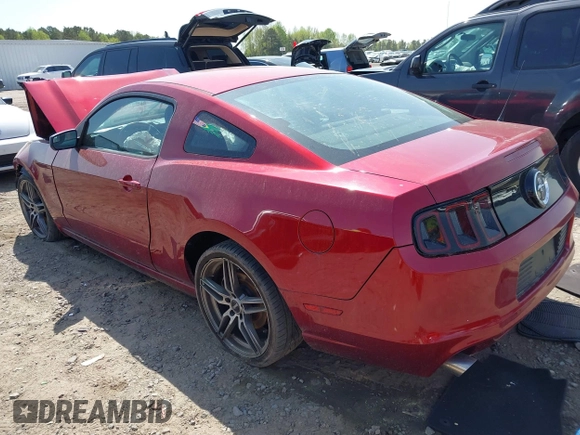 2014 Ford Mustang V6 с VIN 1ZVBP8AM8E5305838, выставлен на аукционе IAAI как лот 41923695 с пробегом 119 831 миль миль и . История ставок и продаж доступна на DreamBid. Изображение 3.