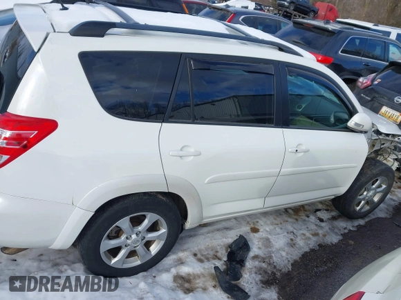 2010 Toyota RAV4 Ltd with VIN 2T3DK4DV7AW034751, listed as a IAAI auction lot 41434110 with 216,469 mi miles. Bid and sale history available at carsss.com. Image 13.