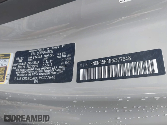 2024 Kia Carnival EX with VIN KNDNC5H31R6377648, listed as a IAAI auction lot 40124659 with 14,386 mi miles and . Bid and sale history available at DreamBid. Image 9.