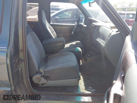 1996 Ford Ranger XL with VIN 1FTCR14U6TPA76324, listed as a IAAI auction lot 42145260 with 151,784 mi miles. Bid and sale history available at carsss.com. Image 5.