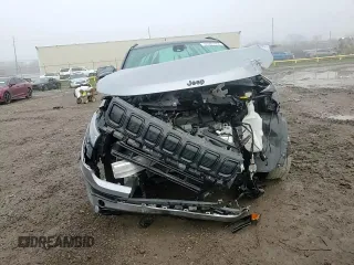 2022 Jeep Compass Latitude with VIN 3C4NJCBB1NT167139, listed as a Copart auction lot 85281964 with 43,990 mi miles and Salvage Title. Bid and sale history available at carsss.com. Image 11.