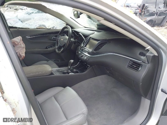 2018 Chevrolet Impala LT with VIN 2G1105S39J9170902, listed as a IAAI auction lot 42024976 with 1 mi miles. Bid and sale history available at carsss.com. Image 5.