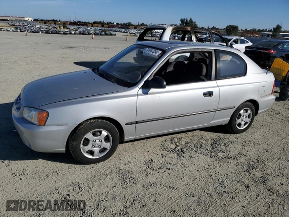 2002 Hyundai Accent с VIN KMHCF35G62U203274, выставлен на аукционе Copart как лот 77047834 с пробегом 90 442 миль миль и Списание • Salvage title. История ставок и продаж доступна на DreamBid. Изображение 1.