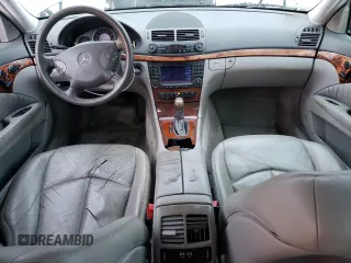 2005 Mercedes-Benz E 500 with VIN WDBUH83JX5X167993, listed as a Copart auction lot 87270614 with 168,172 mi miles and Clean Title. Bid and sale history available at carsss.com. Image 8.