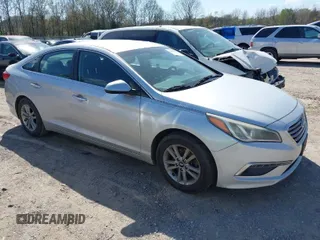 2015 Hyundai Sonata SE z VIN 5NPE24AFXFH167360, wystawiony jako IAAI lot #41959945 z przebiegiem 182 524 mil mil oraz . Historia ofert i sprzedaży dostępna na DreamBid. Obrazek 1.