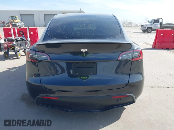 2024 Tesla Model Y with VIN 7SAYGDED9RF044789, listed as a IAAI auction lot 41817318 with Not Provided miles and . Bid and sale history available at DreamBid. Image 16.