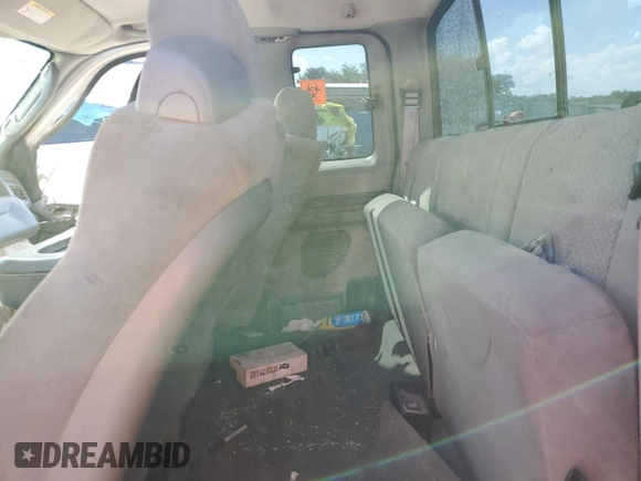 2004 Ford F-250 XL with VIN 1FTNX20PX4EA22882, listed as a Copart auction lot 79014334 with 262,447 mi miles and Salvage title. Bid and sale history available at DreamBid. Image 10.