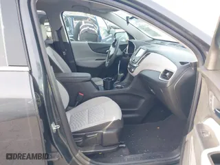 2020 Chevrolet Equinox LT with VIN 2GNAXKEV2L6254571, listed as a IAAI auction lot 41931278 with 81,029 mi miles. Bid and sale history available at carsss.com. Image 5.