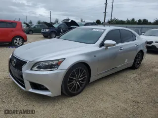 2014 Lexus LS 460 with VIN JTHBL5EF1E5131165, listed as a Copart auction lot 74124094 with 0 mi miles and Salvage Title. Bid and sale history available at carsss.com. Image 1.