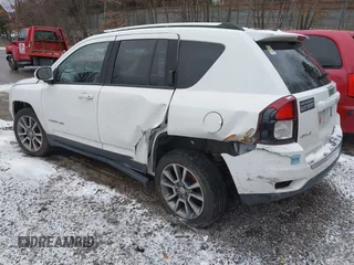 2015 Jeep Compass Limited with VIN 1C4NJDCB9FD216387, listed as a IAAI auction lot 41231484 with 95,436 mi miles. Bid and sale history available at carsss.com. Image 3.