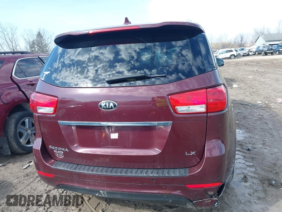 2017 Kia Sedona LX with VIN KNDMB5C19H6284704, listed as a IAAI auction lot 41756190 with 101,488 mi miles. Bid and sale history available at carsss.com. Image 16.