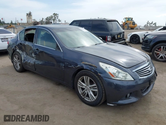 2011 Infiniti G25 Journey z VIN JN1DV6AP7BM830605, wystawiony jako IAAI lot #42237675 z przebiegiem 47 452 mil mil oraz . Historia ofert i sprzedaży dostępna na DreamBid. Obrazek 1.