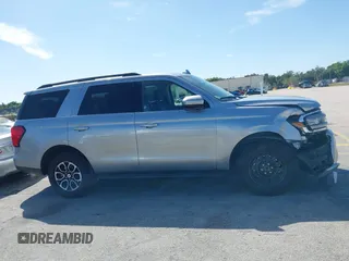2024 Ford Expedition XLT with VIN 1FMJU1H85REA20278, listed as a IAAI auction lot 41739245 with 26,079 mi miles. Bid and sale history available at carsss.com. Image 13.