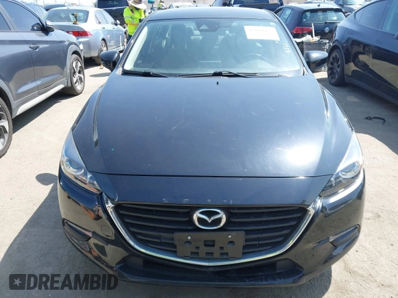 2018 Mazda 3 Touring z VIN 3MZBN1V33JM276803, wystawiony jako IAAI lot #42100422 z przebiegiem 41 802 mil mil oraz . Historia ofert i sprzedaży dostępna na DreamBid. Obrazek 12.
