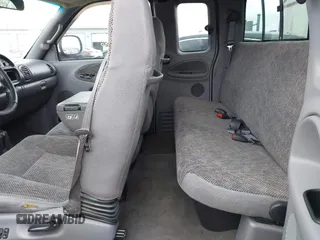2000 Dodge 2500 with VIN 3B7KF2362YG124961, listed as a IAAI auction lot 42082636 with Not Provided miles and . Bid and sale history available at DreamBid. Image 8.