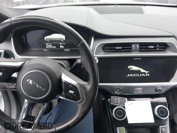 2020 Jaguar I-Pace SE with VIN SADHC2S14L1F85800, listed as a IAAI auction lot 42444115 with 51,249 mi miles and . Bid and sale history available at DreamBid. Image 19.