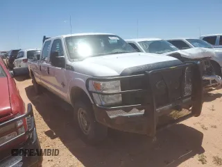 2015 Ford F-350 Platinum with VIN 1FT8W3BT6FEB82583, listed as a Copart auction lot 53999885 with 307,516 mi miles and Clean Title. Bid and sale history available at DreamBid. Image 4.