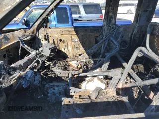 2002 Dodge 2500 z VIN 3B7KF23602M286323, wystawiony jako Copart lot #74644773 z przebiegiem Nie podano mil oraz Szkoda całkowita • Salvage title. Historia ofert i sprzedaży dostępna na DreamBid. Obrazek 7.
