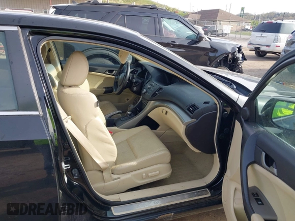 2010 Acura TSX с VIN JH4CU2F67AC012220, выставлен на аукционе IAAI как лот 42093752 с пробегом 167 879 миль миль и . История ставок и продаж доступна на DreamBid. Изображение 5.