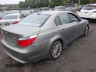 2004 BMW 5 Series 525i with VIN WBANA53544B854424, listed as a IAAI auction lot 40437905 with 999,999 mi miles. Bid and sale history available at carsss.com. Image 4.
