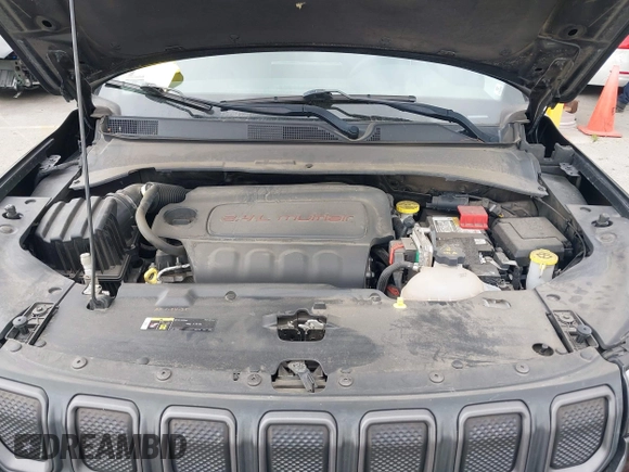 2022 Jeep Compass Trailhawk with VIN 3C4NJDDB8NT107992, listed as a IAAI auction lot 42116531 with 48,787 mi miles and . Bid and sale history available at DreamBid. Image 10.