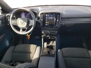 2022 Volvo C40 Recharge Pure Electric Ultimate with VIN YV4ED3GB9N2004012, listed as a Copart auction lot 74464444 with 3,953 mi miles and Salvage Title. Bid and sale history available at carsss.com. Image 8.
