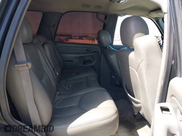 2004 Chevrolet Tahoe LT with VIN 1GNEC13ZX4R234118, listed as a IAAI auction lot 41840881 with 360,534 mi miles and . Bid and sale history available at DreamBid. Image 8.