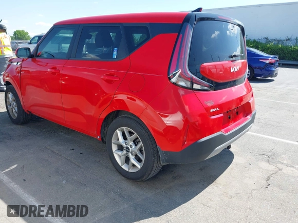 2025 Kia Soul LX with VIN KNDJ23AU3S7243779, listed as a IAAI auction lot 41990740 with 6,483 mi miles and . Bid and sale history available at DreamBid. Image 3.