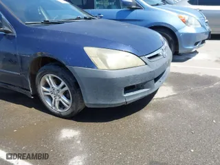 2006 Honda Accord Sdn LX SE with VIN 1HGCM56386A016323, listed as a IAAI auction lot 42066879 with 241,957 mi miles. Bid and sale history available at carsss.com. Image 16.