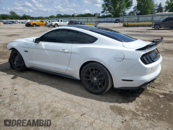2019 Ford Mustang GT z VIN 1FA6P8CF8K5199735, wystawiony jako Copart lot #54519535 z przebiegiem 64 839 mil mil oraz Szkoda całkowita • Salvage title. Historia ofert i sprzedaży dostępna na DreamBid. Obrazek 2.