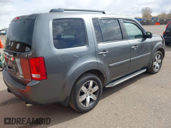 2011 Honda Pilot EX-L with VIN 5FNYF4H65BB066162, listed as a IAAI auction lot 41841588 with 387,036 mi miles and . Bid and sale history available at carsss.com. Image 4.