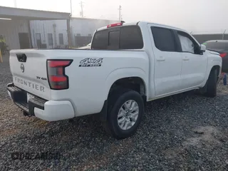 2022 Nissan Frontier S with VIN 1N6ED1EK2NN617398, listed as a IAAI auction lot 41492431 with 44,273 mi miles. Bid and sale history available at carsss.com. Image 4.