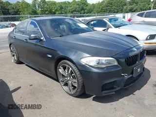 2011 BMW 5 Series 535i с VIN WBAFR7C54BC801285, выставлен на аукционе IAAI как лот 42778990 с пробегом 174 060 миль миль и . История ставок и продаж доступна на DreamBid. Изображение 1.
