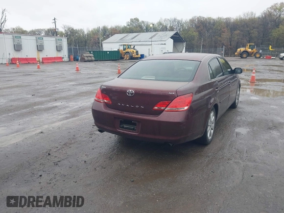 2006 Toyota Avalon XL with VIN 4T1BK36B86U159729, listed as a IAAI auction lot 41979414 with 160,874 mi miles. Bid and sale history available at carsss.com. Image 4.
