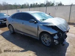 2022 Kia Forte GT-Line with VIN 3KPF54AD1NE435919, listed as a IAAI auction lot 41790738 with 30,502 mi miles. Bid and sale history available at carsss.com. Image 1.