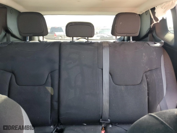 2018 Jeep Renegade Latitude with VIN ZACCJABB0JPH70564, listed as a Copart auction lot 49426885 with 0 mi miles and Non Repairable. Bid and sale history available at carsss.com. Image 10.