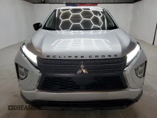 2024 Mitsubishi Eclipse Cross LE with VIN JA4ATVAA8RZ078996, listed as a Copart auction lot 60201895 with 17,054 mi miles and Clean title. Bid and sale history available at DreamBid. Image 5.