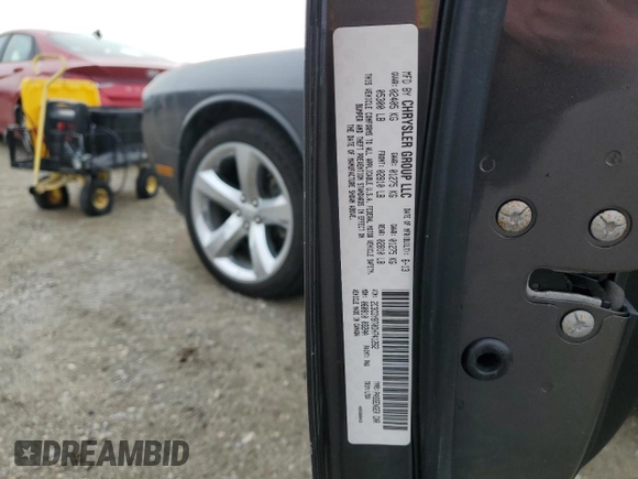 2013 Dodge Challenger R/T z VIN 2C3CDYBT0DH741262, wystawiony jako Copart lot #49185255 z przebiegiem 97 902 mil mil oraz Szkoda całkowita • Salvage title. Historia ofert i sprzedaży dostępna na DreamBid. Obrazek 12.