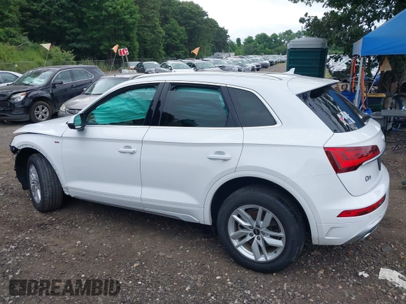 2022 Audi Q5 S line Premium z VIN WA1GAAFY2N2094208, wystawiony jako IAAI lot #42672467 z przebiegiem 26 301 mil mil oraz . Historia ofert i sprzedaży dostępna na DreamBid. Obrazek 14.