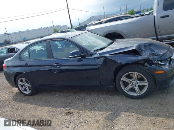 2015 BMW 3 Series 320i xDrive with VIN WBA3C3C56FK201988, listed as a IAAI auction lot 42541368 with 85,951 mi miles and . Bid and sale history available at DreamBid. Image 13.