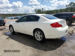 2015 Infiniti Q40 with VIN JN1CV6AR1FM521201, listed as a Copart auction lot 50913775 with 93,468 mi miles and Salvage Title. Bid and sale history available at DreamBid. Image 2.