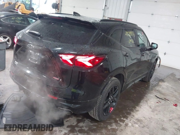 2020 Chevrolet Blazer RS z VIN 3GNKBKRS5LS702645, wystawiony jako IAAI lot #42589833 z przebiegiem 58 994 mil mil oraz . Historia ofert i sprzedaży dostępna na DreamBid. Obrazek 4.