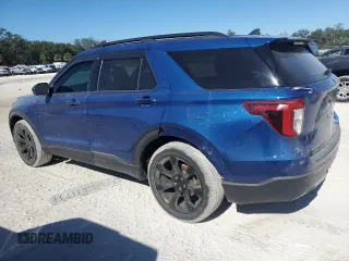 2022 Ford Explorer ST-Line with VIN 1FMSK7KH8NGB84628, listed as a Copart auction lot 82368324 with 19,977 mi miles and Salvage Title. Bid and sale history available at carsss.com. Image 2.